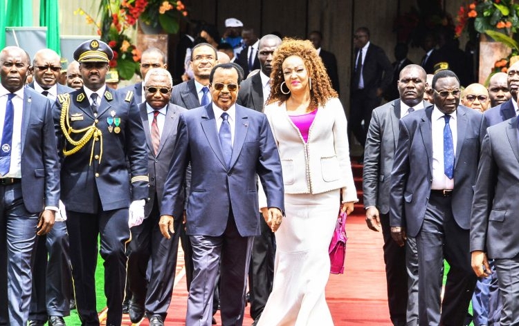 Le Coq Sportif : la guerre des lobbies se déporte chez Paul Biya