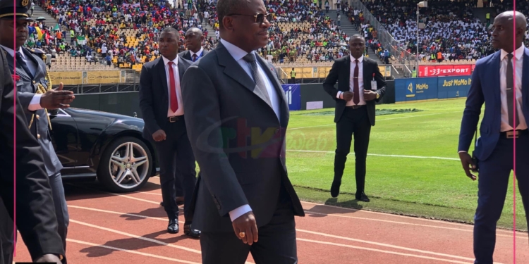 Coupe du Cameroun : entrée du Premier Ministre en images