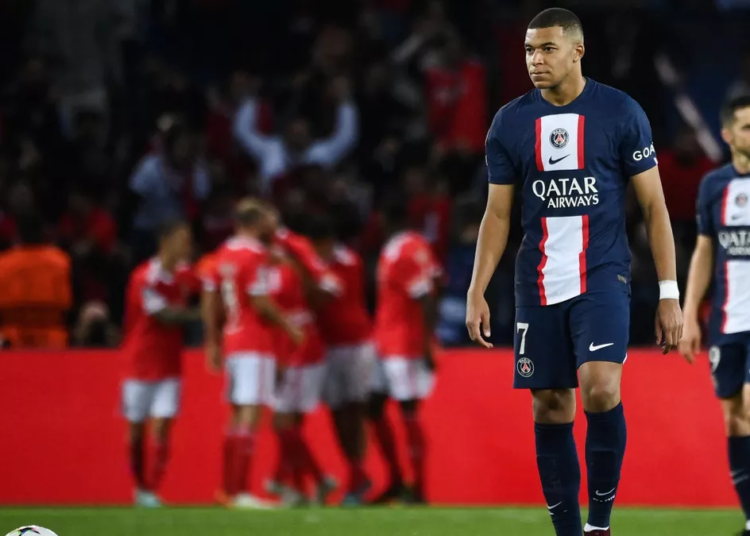 UEFA CL: Ekitike graspille du temps de jeu, Mbappe marque