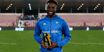 Léa Siliki fait grimper Estoril