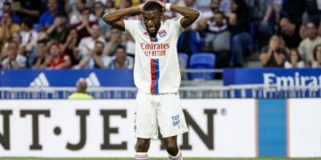 Toko-Ekambi, Lacazette, Tetê… Lopez n’a pas mâché ses mots