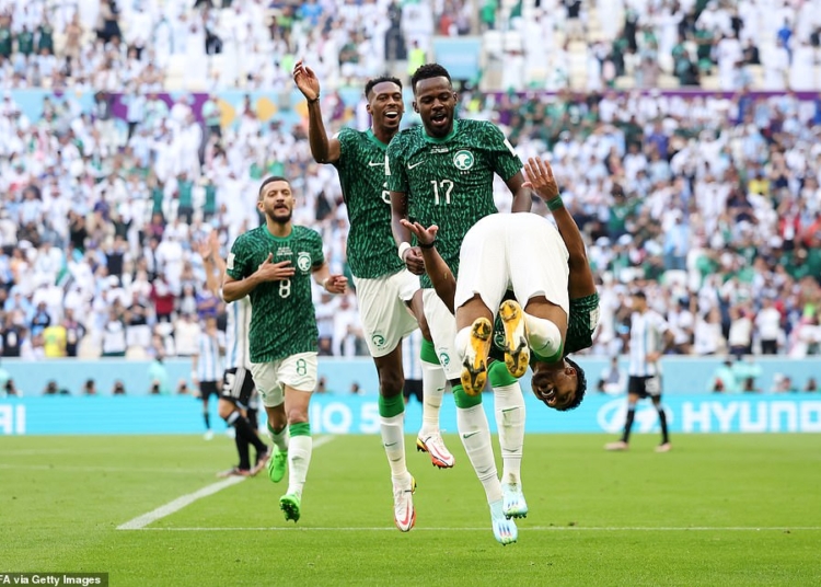 CDM 2022: l'Arabie Saoudite surprend l'Argentine et imite le Cameroun