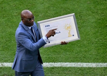CDM 2022&nbsp;: Roger Milla, danseur et buteur à l&rsquo;honneur