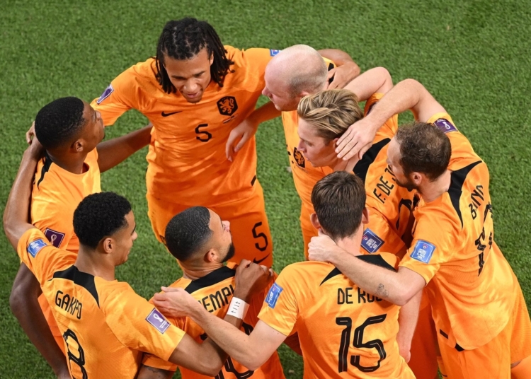 Les Pays-Bas accèdent aux quarts de la Coupe du monde