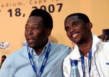 Pelé : Samuel Eto’o s’incline devant le « meilleur de tous les temps »