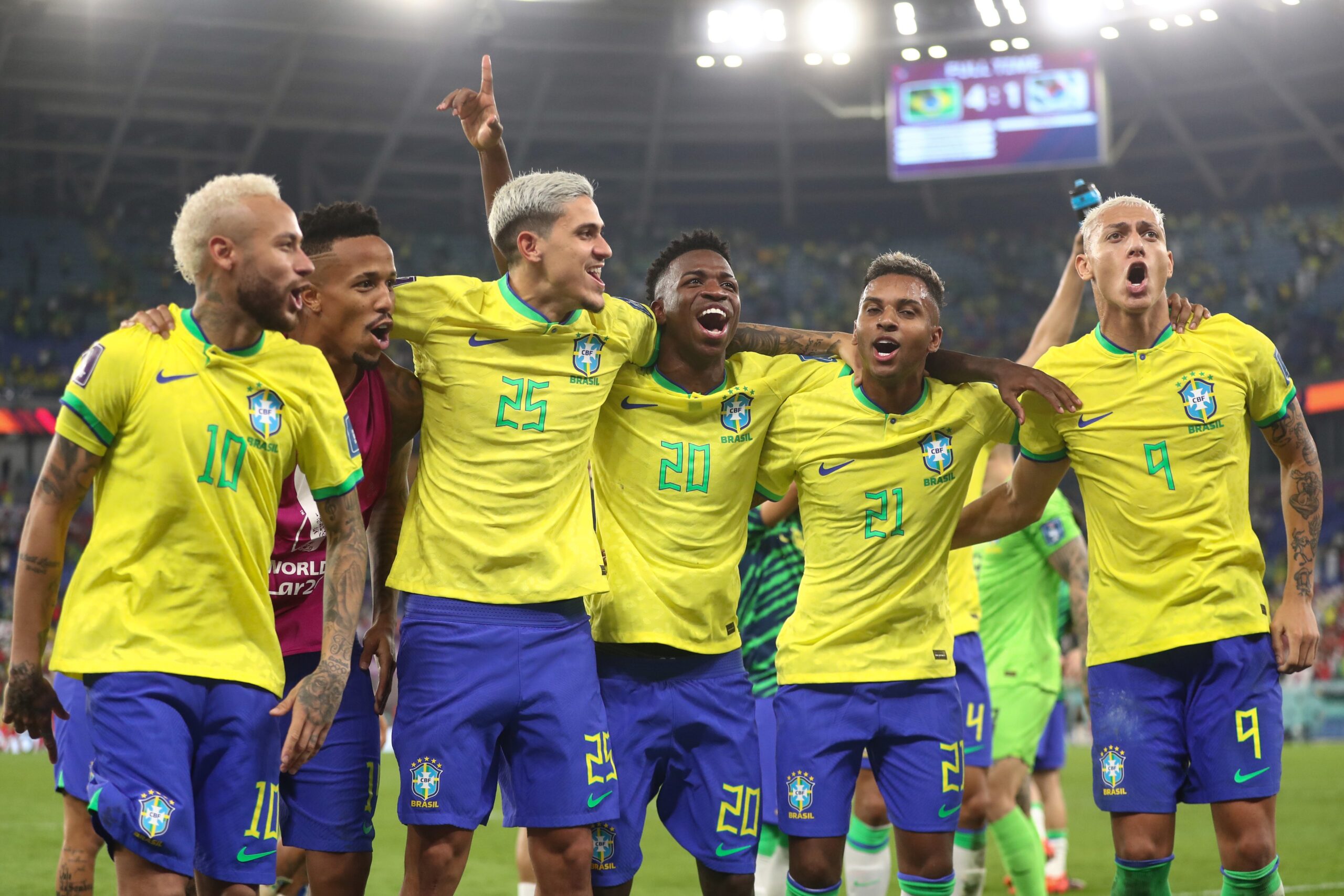 Qatar: le Brésil célèbre le retour de Neymar en fanfarre