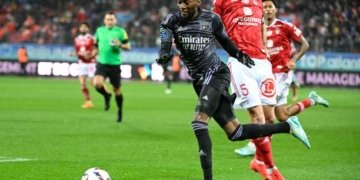 Toko Ekambi et Lyon lancent bien leur retour