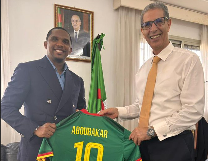 CHAN 2023 : Samuel Eto’o et l’ambassadeur d’Algérie calment le jeu