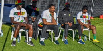 Barrages Mondial (F) : les Lionnes à l’entraînement avec Samuel Eto’o