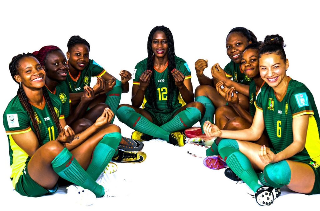 Cameroun - Thaïlande avec de nouveaux maillots