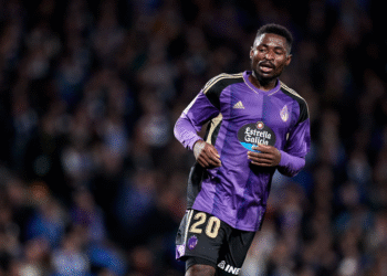 Liga&nbsp;: Valladolid, Martin Hongla voit rouge