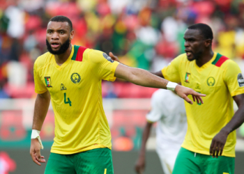 Tanière : Ngadeu, Song préfère Nkoulou et Moukoudi