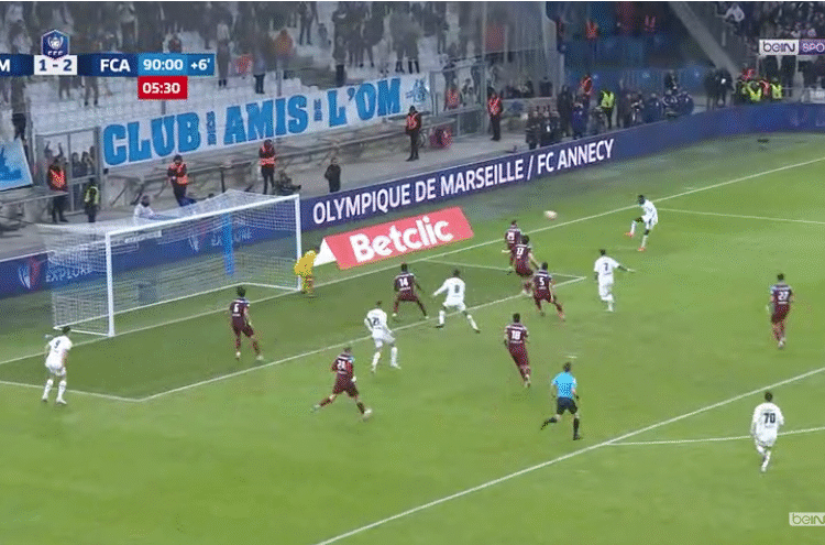 Marseille éliminé malgré le premier but de François-Régis Mughe