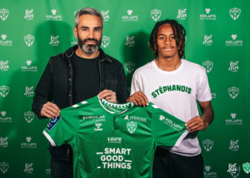 Ligue 2 : Saint-Etienne blinde une pépite camerounaise