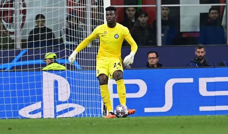 Steven Gerrard : «Il [Onana] pourrait porter le numéro 10 sur son dos »