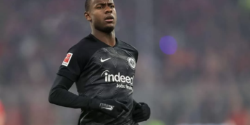 Evan Ndicka choisit la Côte d’Ivoire