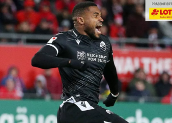 Mercato : Franck Evina prolonge avec un club de D3