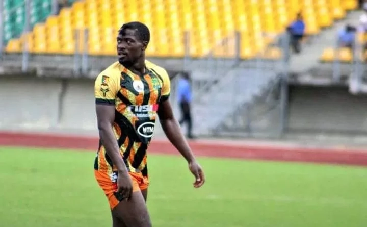 Mercato : accord conclu entre Junior Kaaba et St Andrews FC