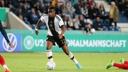 Youssoufa Moukoko victime de racisme