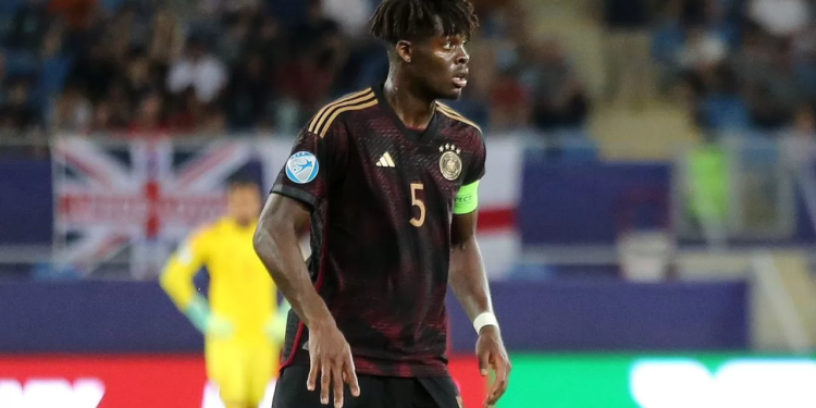 Transfert : Yann Bisseck va signer à Inter Milan