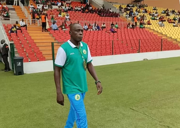 Coton Sport débarque Christopher Ousmanou