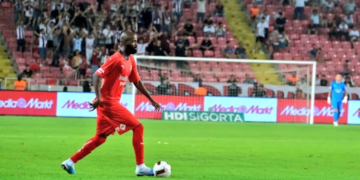 Super Lig : Lamkel Ze déjà d’attaque avec Hatayspor