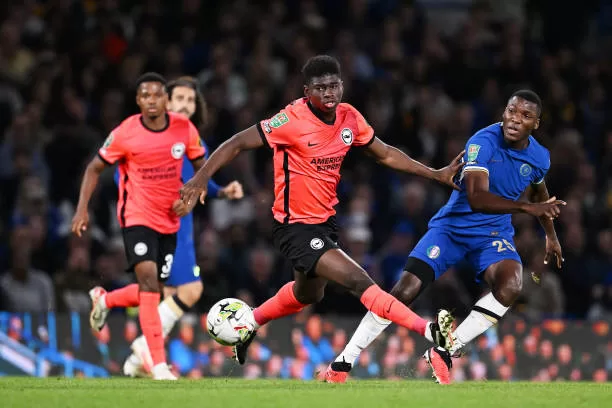 Angleterre : Carlos Baleba titulaire pour la première fois