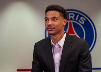 Hugo Ekitike va t-il regretter sa décision?