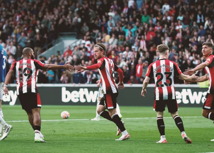 Premier League : Bryan Mbeumo et Brentford broient du noir