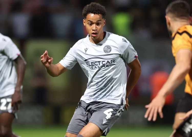League One : Benjamin Elliott et Reading s’inclinent à Cambridge