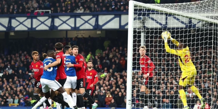 Premier League : Onana et United brutalisent Everton