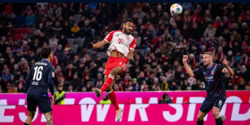 Bundesliga : Choupo-Moting marque, Bayern enchaîne