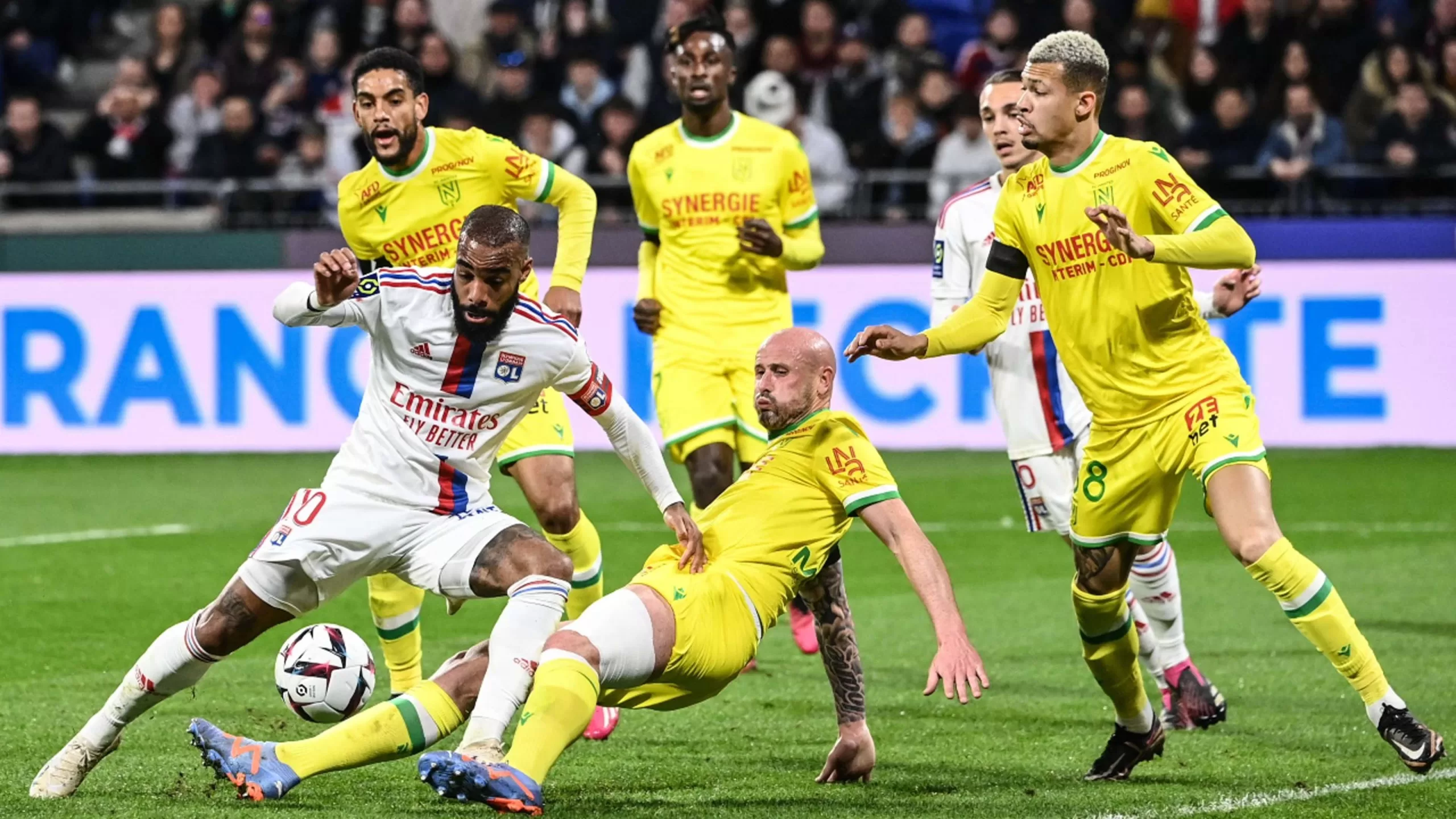 Ligue 1 : Castelleto et Nantes tombent face à Lyon