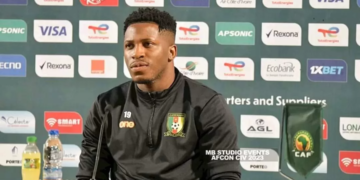 Faris Moumbagna : « On a une très bonne relation avec lui [Samuel Eto’o] »