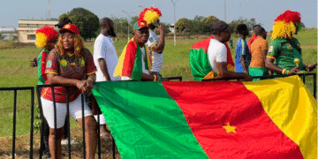 Yamoussoukro , Lions Indomptables , Cameroun