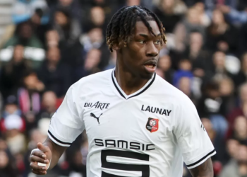 Rennes : Christopher Wooh perd sa place de titulaire après la CAN