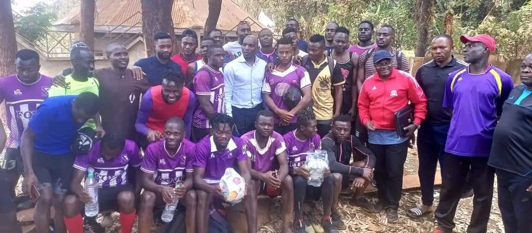 Geremi Njitap a rendu visite à Fovu de Baham