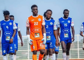 Minkreo Birwe, Apejes de Mfou, UMS