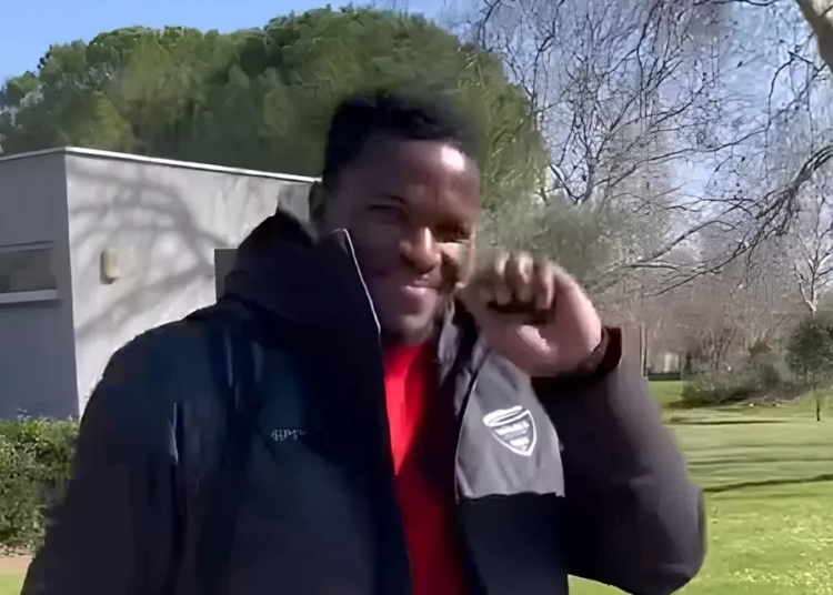 Nîmes : Fabrice Ondoa enfin sur la feuille de match