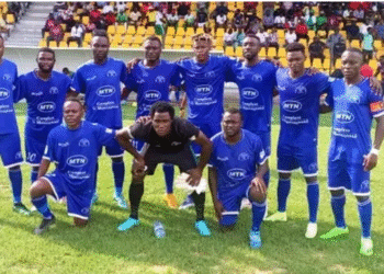 Aigle du Moungo, Tonnerre