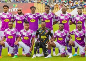 Avion Académie, Fovu de Baham, 9e journée, Les Astres de Douala,