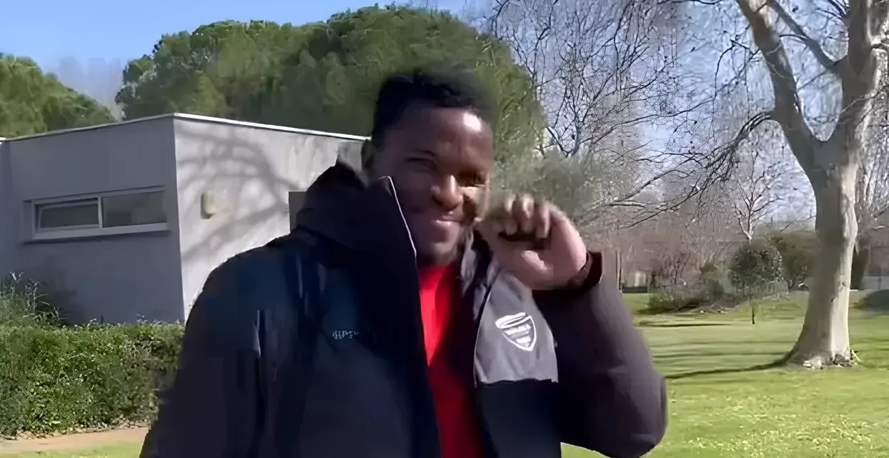 Nîmes : Fabrice Ondoa enfin sur la feuille de match