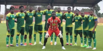 Apejes de Mfou, Les Astres, UMS