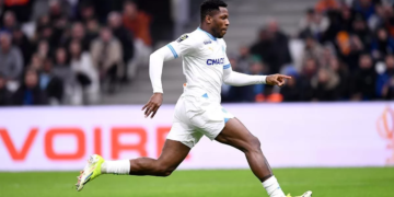 Jean-Louis Gasset au secours de Faris Moumbagna