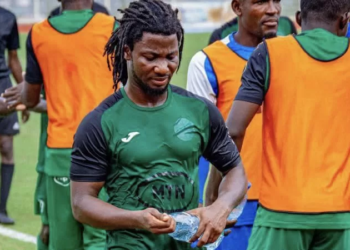 Eding Sport interdit de recrutement par la FIFA