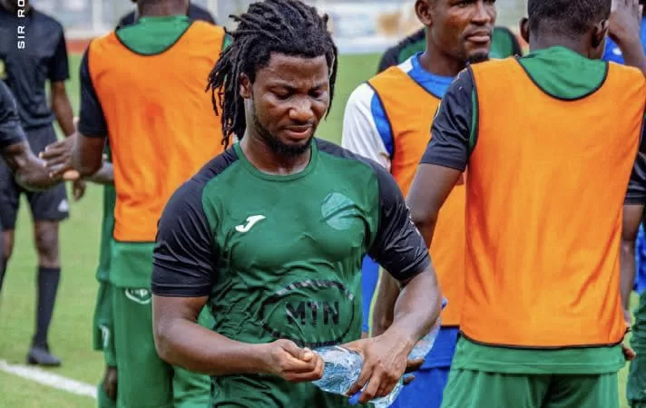 Eding Sport interdit de recrutement par la FIFA