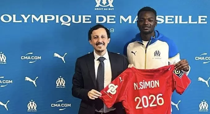 Officiel : Simon Ngapandouetnbu prolonge à Marseille