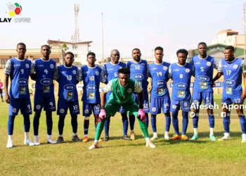 Play Down : Apejes garde espoir