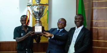 Joseph Dion Ngute offre 10 millions de FCFA à Victoria United