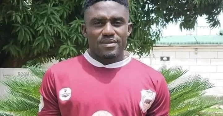 Le torchon brûle entre Etta Bawak et Dynamo de Douala